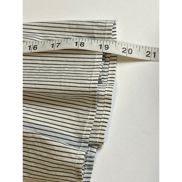 Gibson Poplin White Black Pinstripe Bell Sleeve Blouse Women's Size Small - Picture 9 of 11